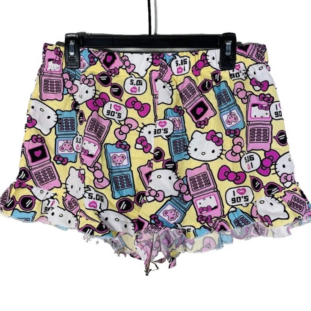 Hello Kitty HOST PICK 🎉🎉🎉Women's Pajama Set - White and Multicolor I ❤️ 90’s - Picture 5 of 9